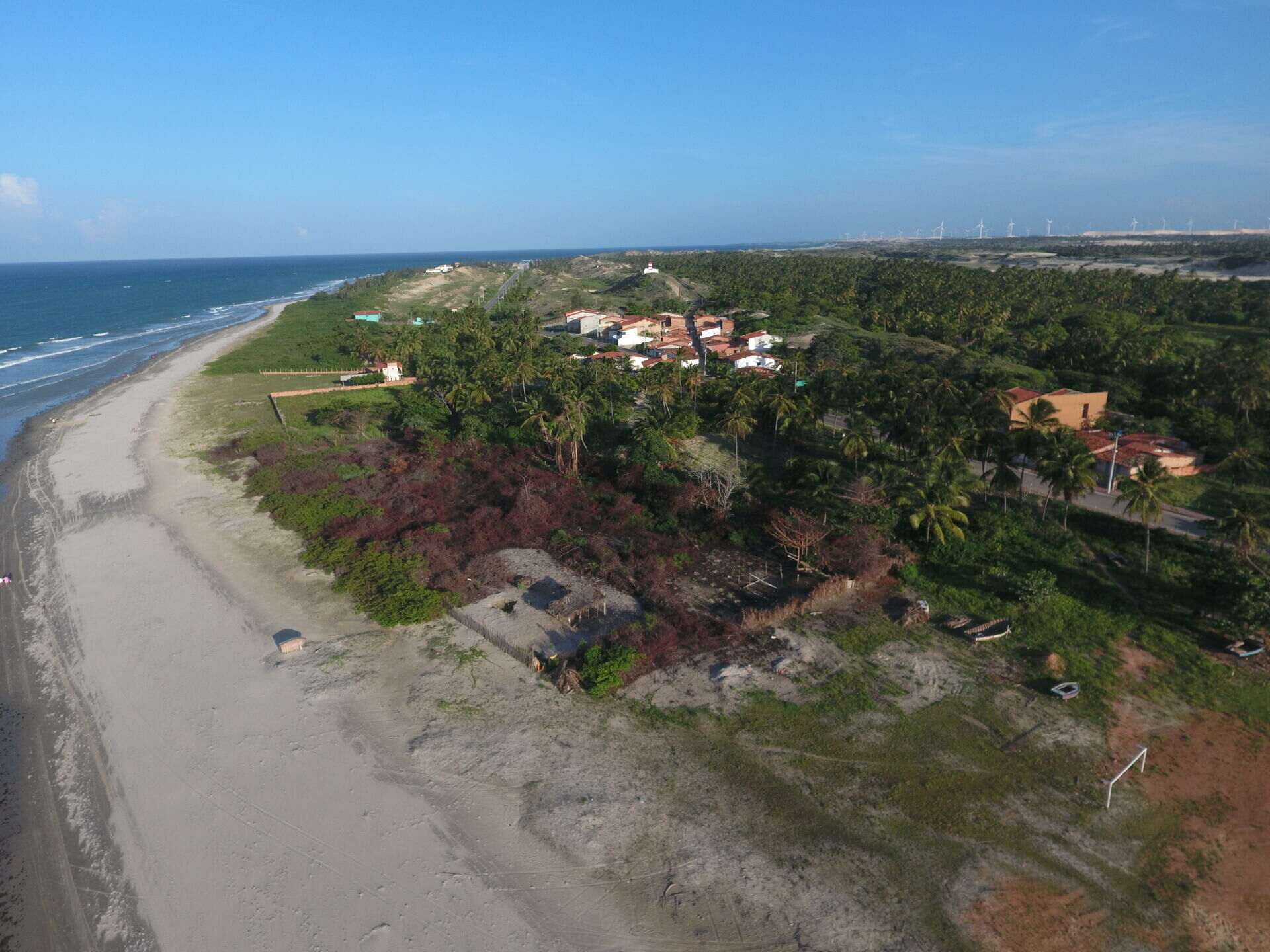 Imagem de Terreno amplo frente para o mar em Mundau